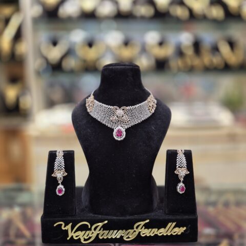 18 Carat Diamond choker